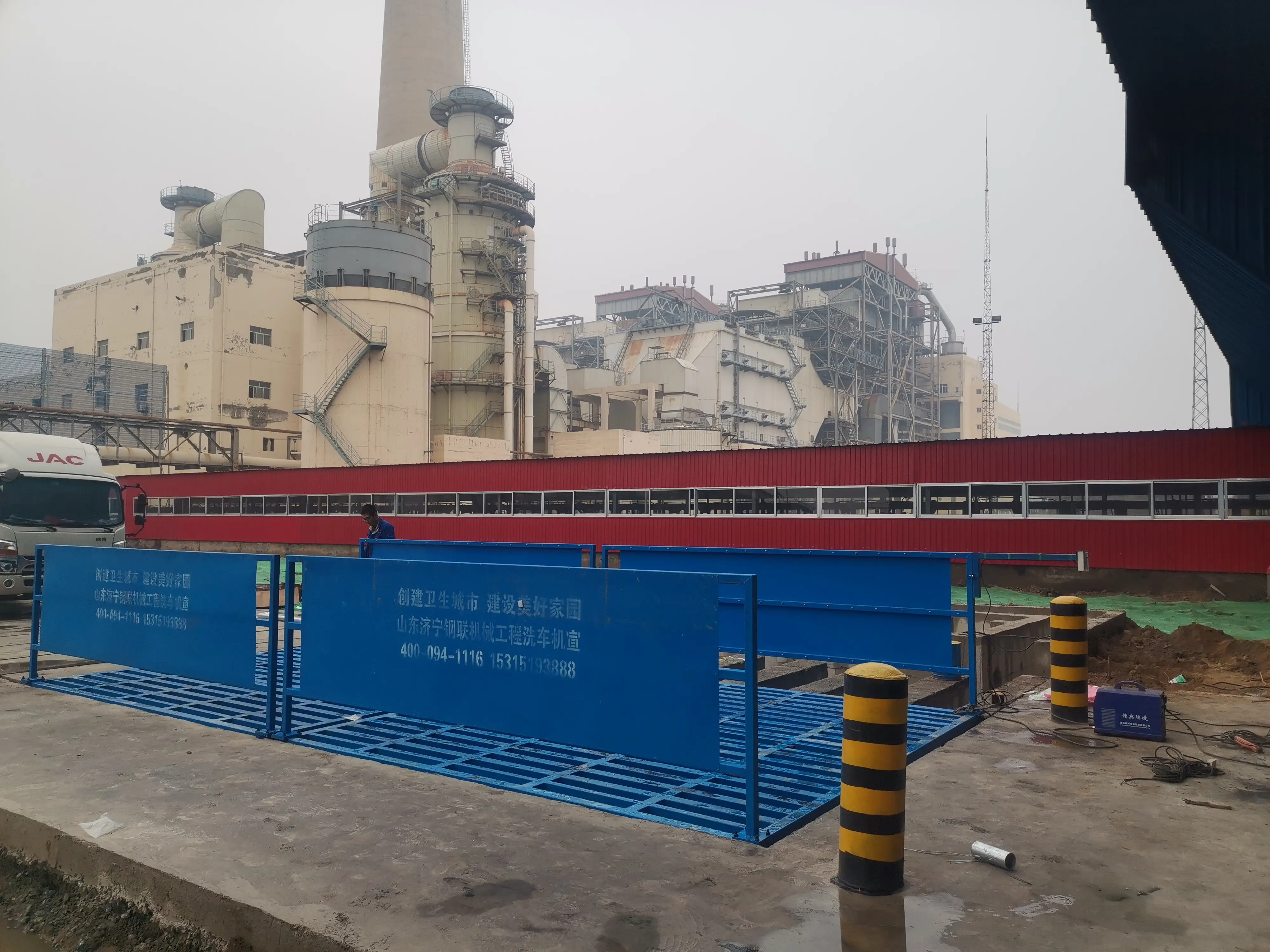 TOP級濟寧鋼聯工程機械有限公司：渣土車輛洗輪機/免基礎工地洗輪機/礦山洗車機/建筑工地洗車機全場景應用專家